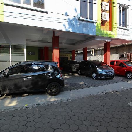 Reddoorz Plus Near Lippo Plaza Jogjakarta Ξενοδοχείο Εξωτερικό φωτογραφία