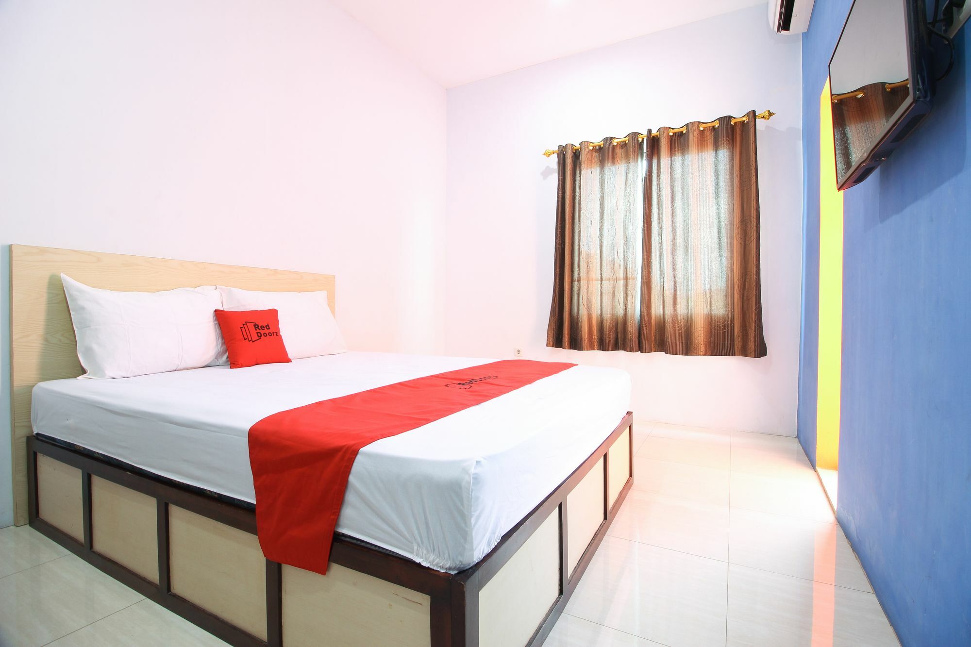 Reddoorz Plus Near Lippo Plaza Jogjakarta Ξενοδοχείο Εξωτερικό φωτογραφία